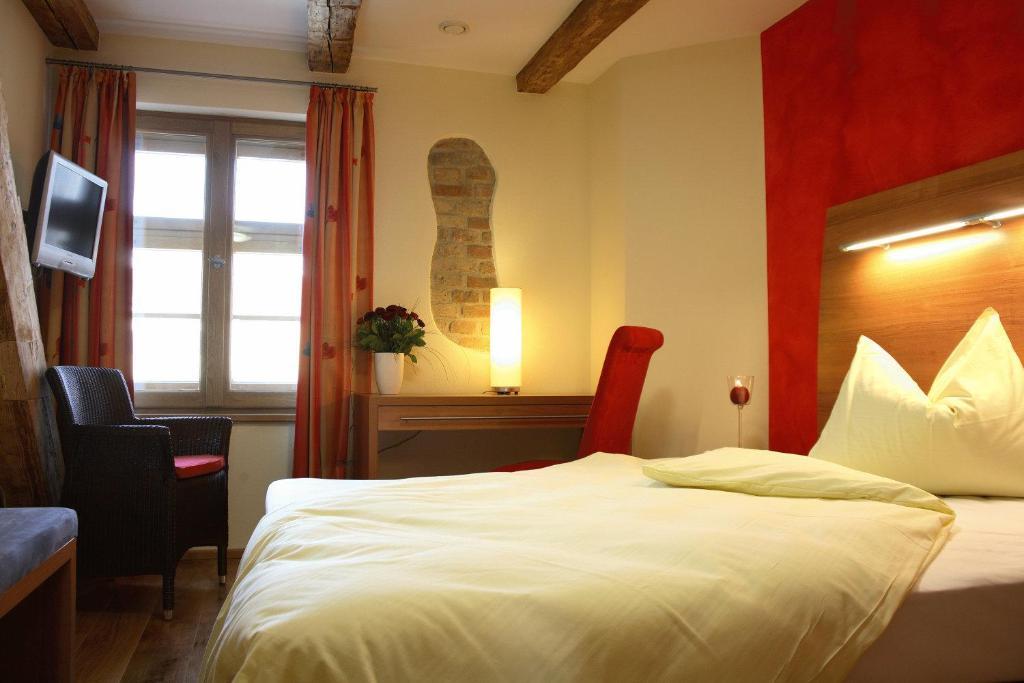 Hotel Zum Grunen Baum Платтлінґ Номер фото